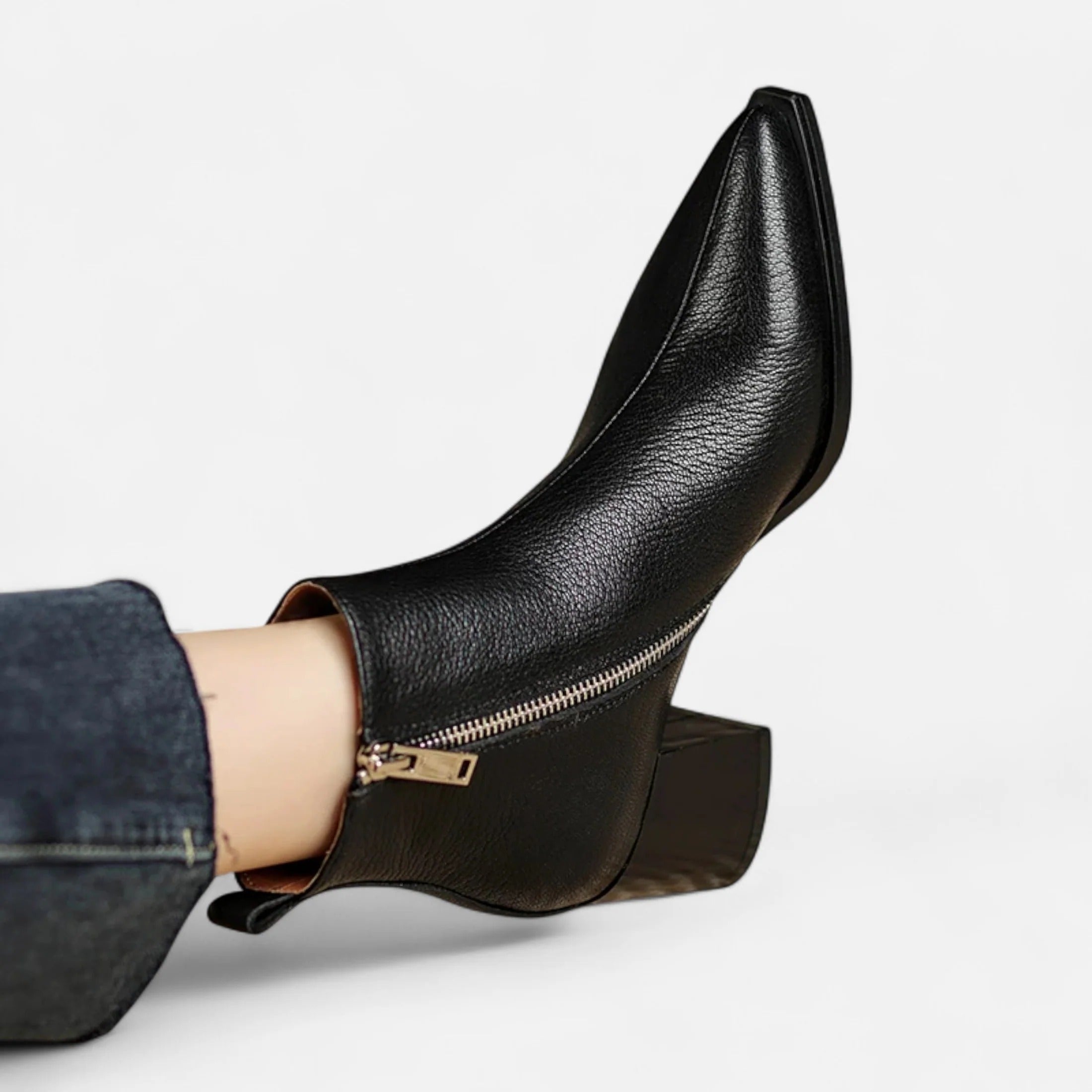 Westlyn™ | Women’s Genuine Leather Chelsea Boots